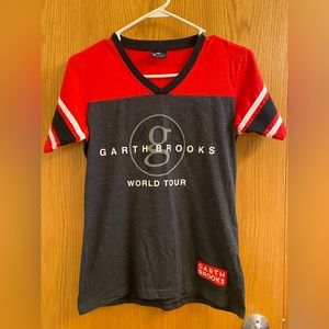 Garth Brooks world tour shirt